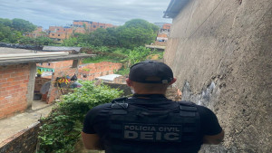 Polícia Civil prende policial militar em flagrante por extorsão após sequestro em Camaçari